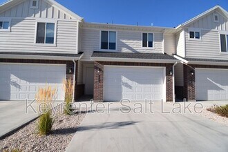 Building Photo - 2273 W 2710 S