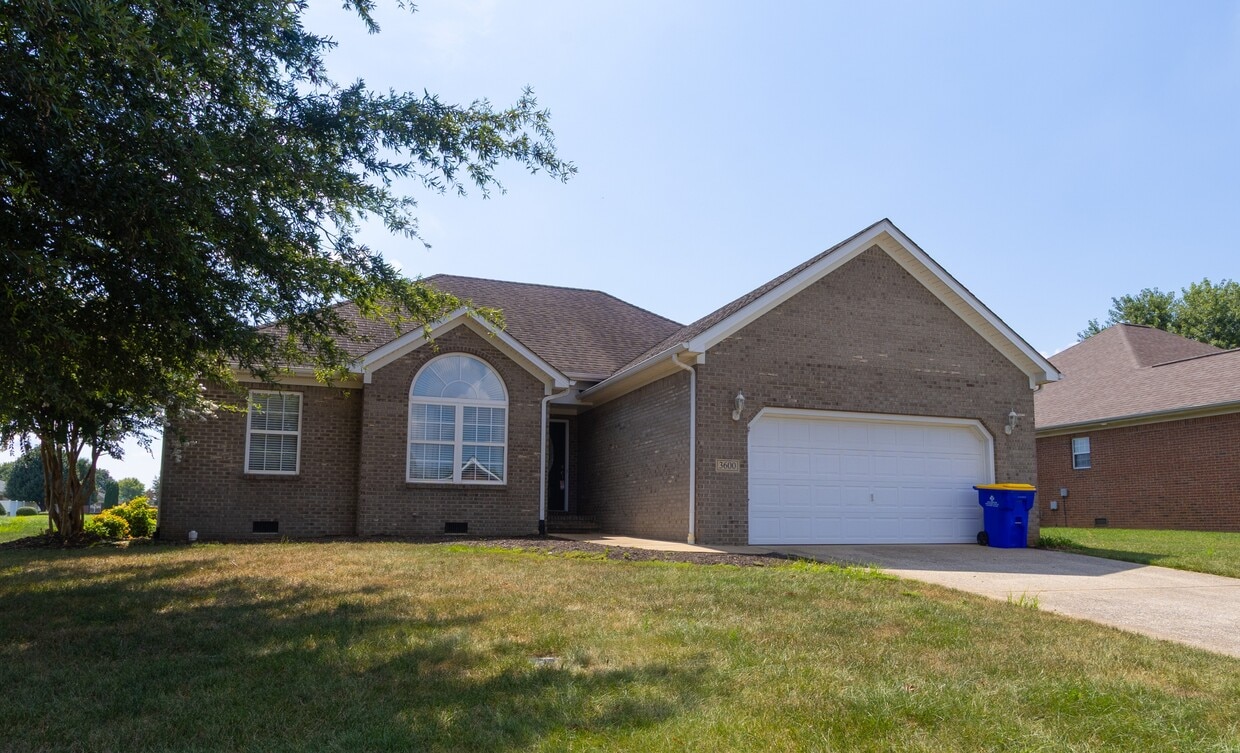 Primary Photo - 3600 Abbywood St