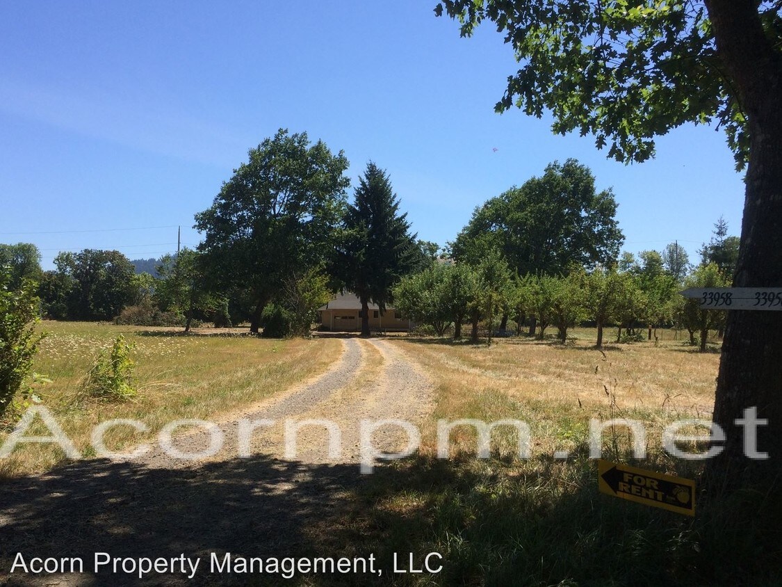 Building Photo - 33958 Seavey Loop Rd