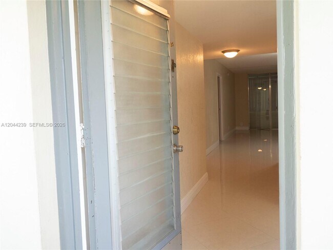 Foto del edificio - 2998 NW 48th Terrace