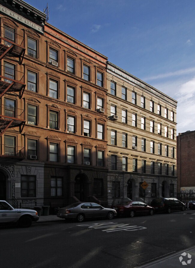 Building Photo - 131-135 W 138th St