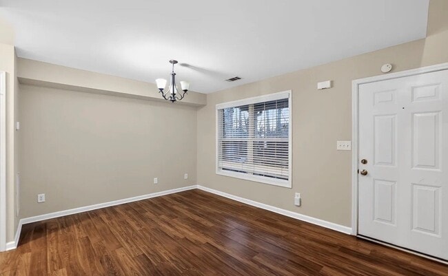 Foto del edificio - 2732 Silver Hill Terrace SE