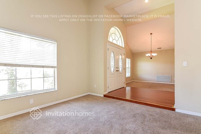 Foto del edificio - 6527 Steeplechase Dr