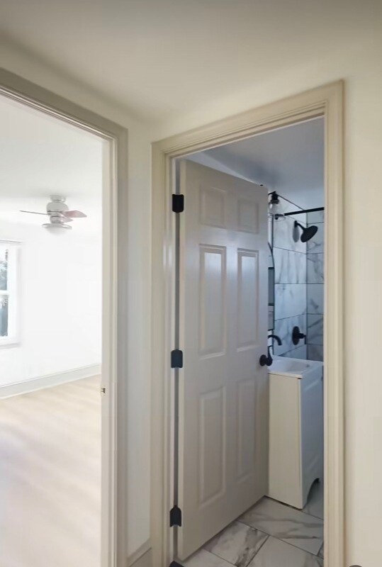 Foto del edificio - 7713 Union Ave