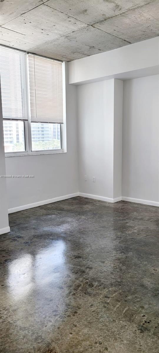 Foto del edificio - 133 NE 2nd Ave