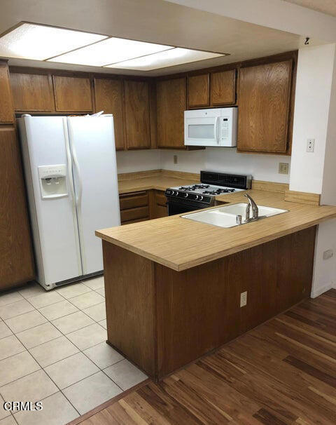 Foto del edificio - 702 Blue Oak Ave