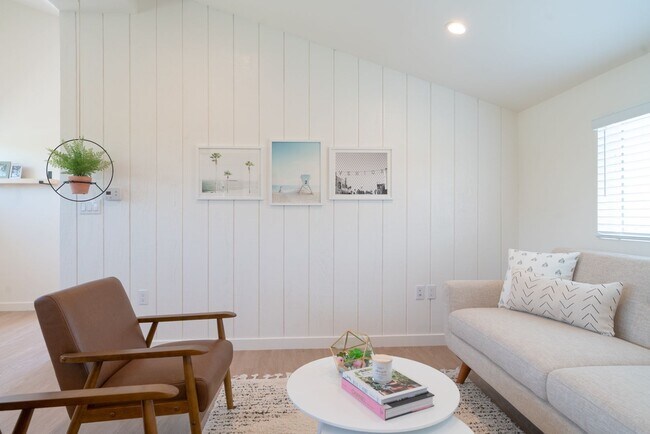 Interior Photo - Spacious 2, 3 & 4 Bedroom Apartments