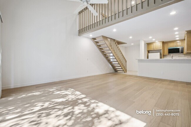 Foto del edificio - 7890 E Spring St