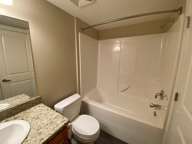 Photo du bâtiment - 257 Moilliet St S