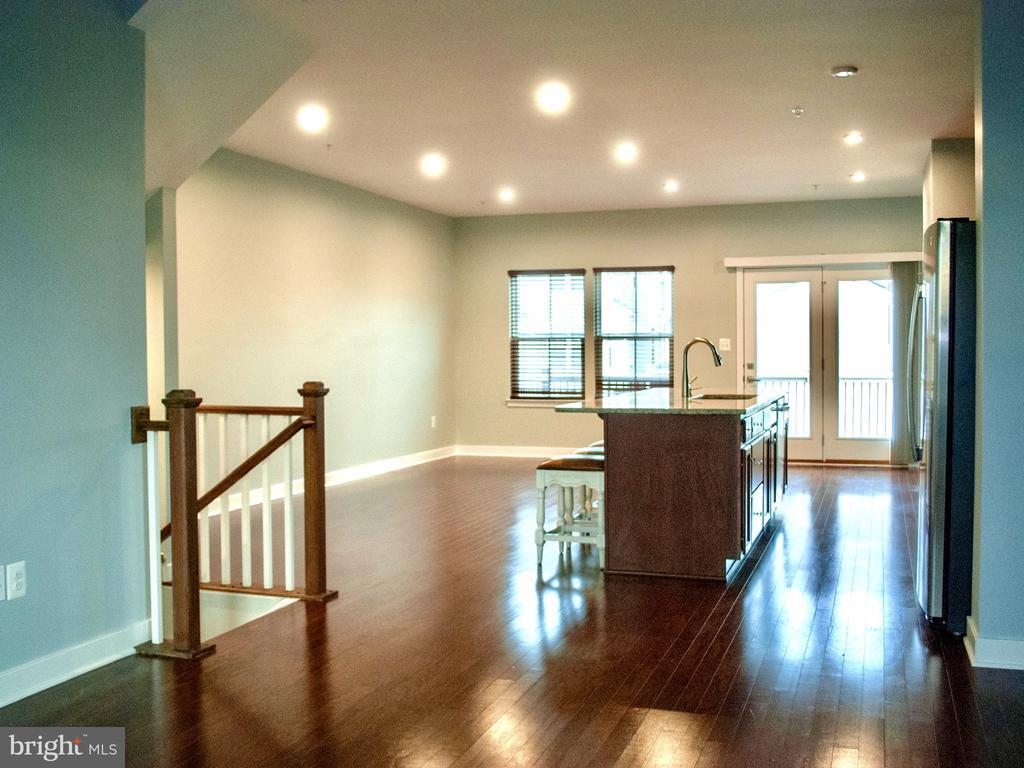 Foto principal - 601 Colindale St