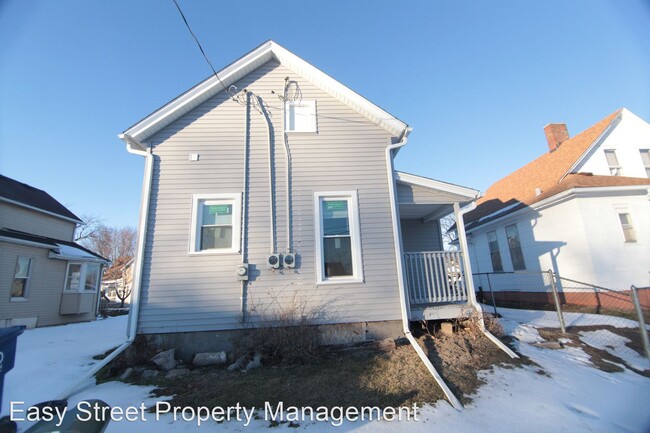 Foto del edificio - 4 br, 1.5 bath House - 1957 Claussen St.