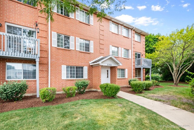 Primary Photo - 1352 S Lorraine Rd