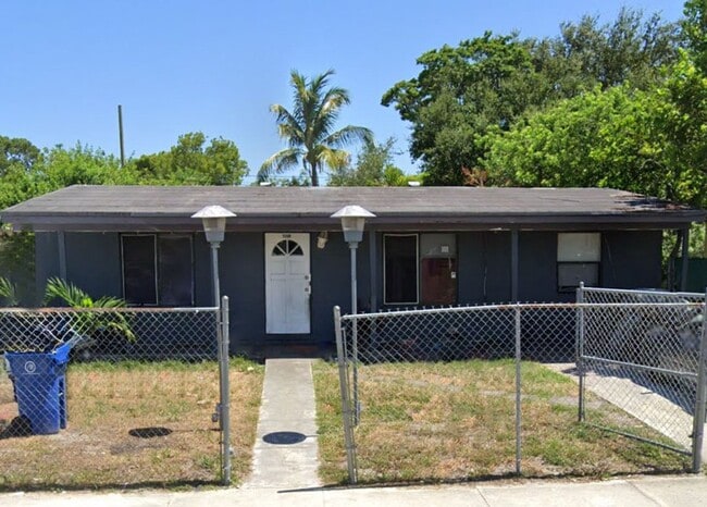 Photo - Large 4-1 house with central air