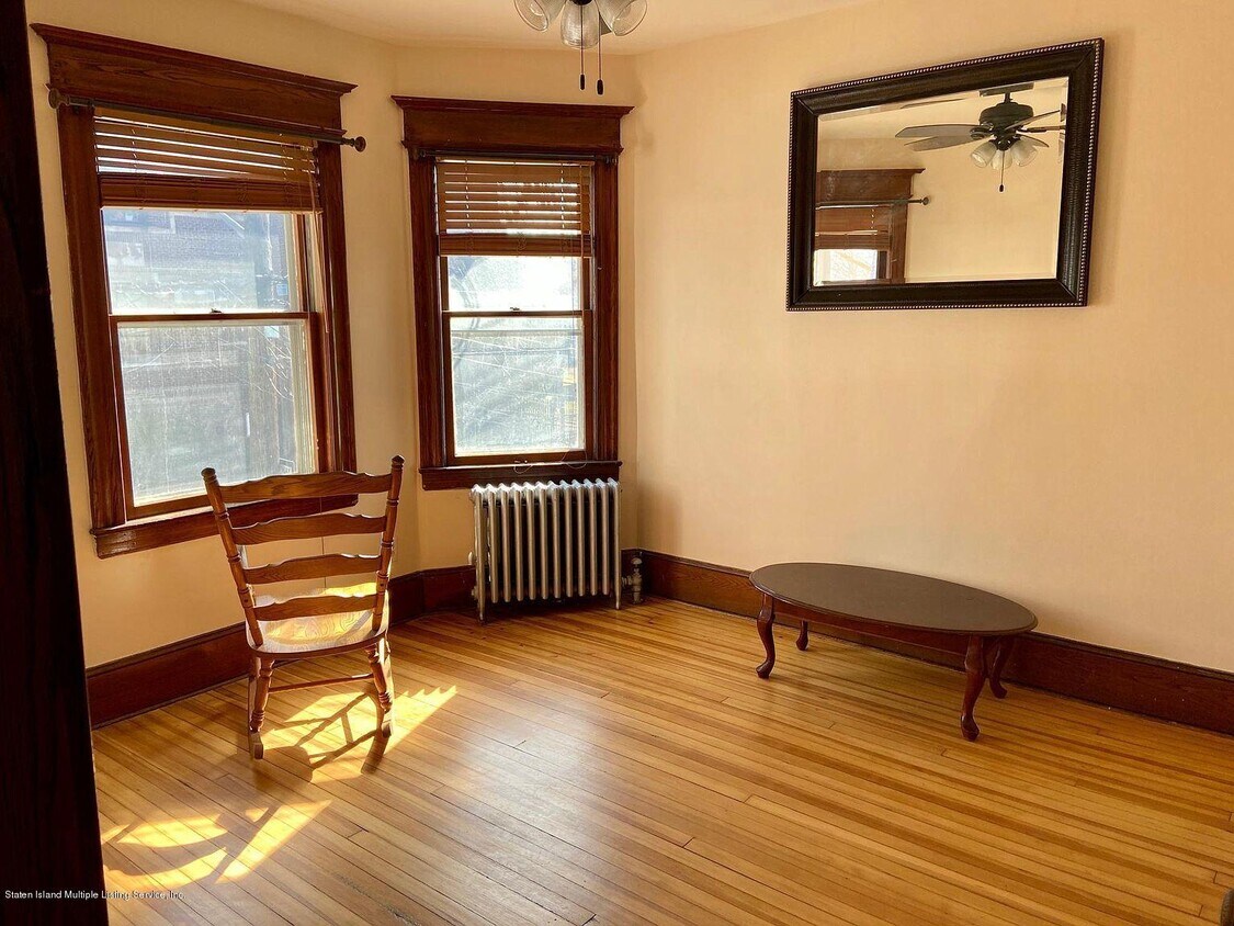 Primary Photo - 310 N Burgher Ave