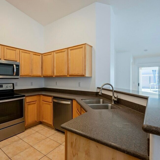 Building Photo - 17531 W Caribbean Ln