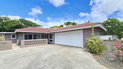 Building Photo - 220 Hanamaulu St