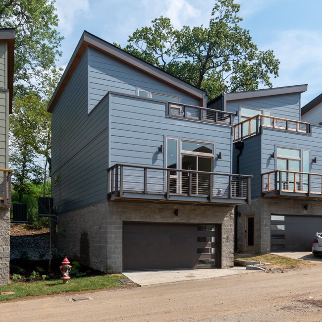 Foto del edificio - 3060 Edwin Cir