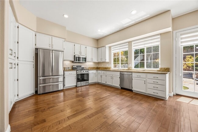 Building Photo - 56 Turnbury Ln