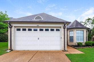 Building Photo - 240 Birch Springs Cove