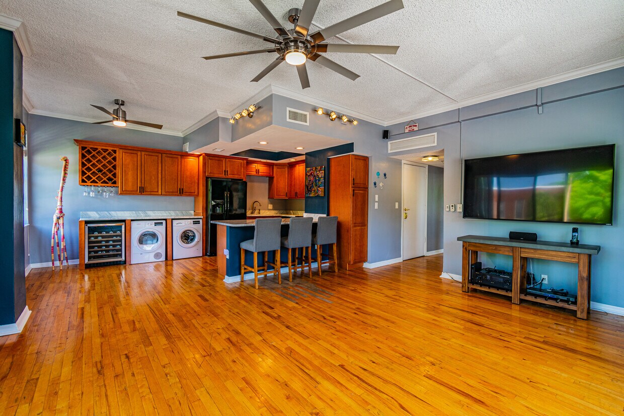 2109 Bayshore Blvd, Tampa, FL 33606 Condo for Rent in Tampa, FL