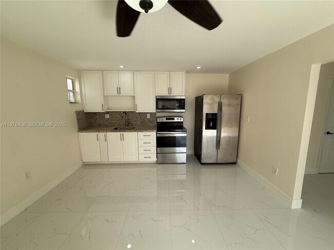 Foto del edificio - 11690 SW 185th St