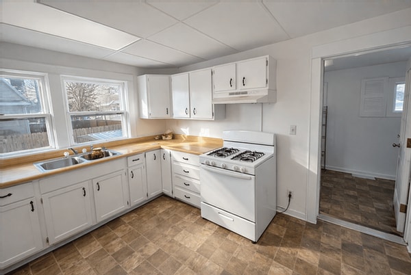 Building Photo - 1106 Burr St