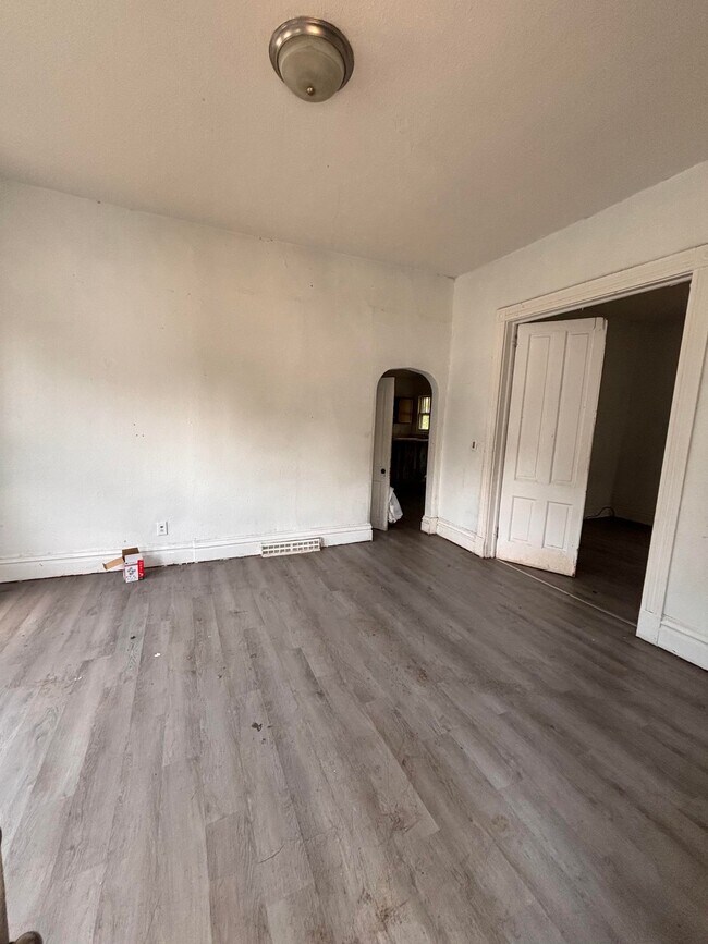 Foto del edificio - 1700 E Prairie Ave