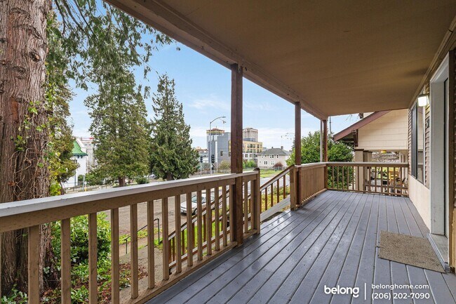 Foto del edificio - 5007 9th Ave NE