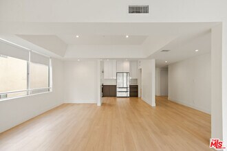 Building Photo - 10630 Wilkins Ave