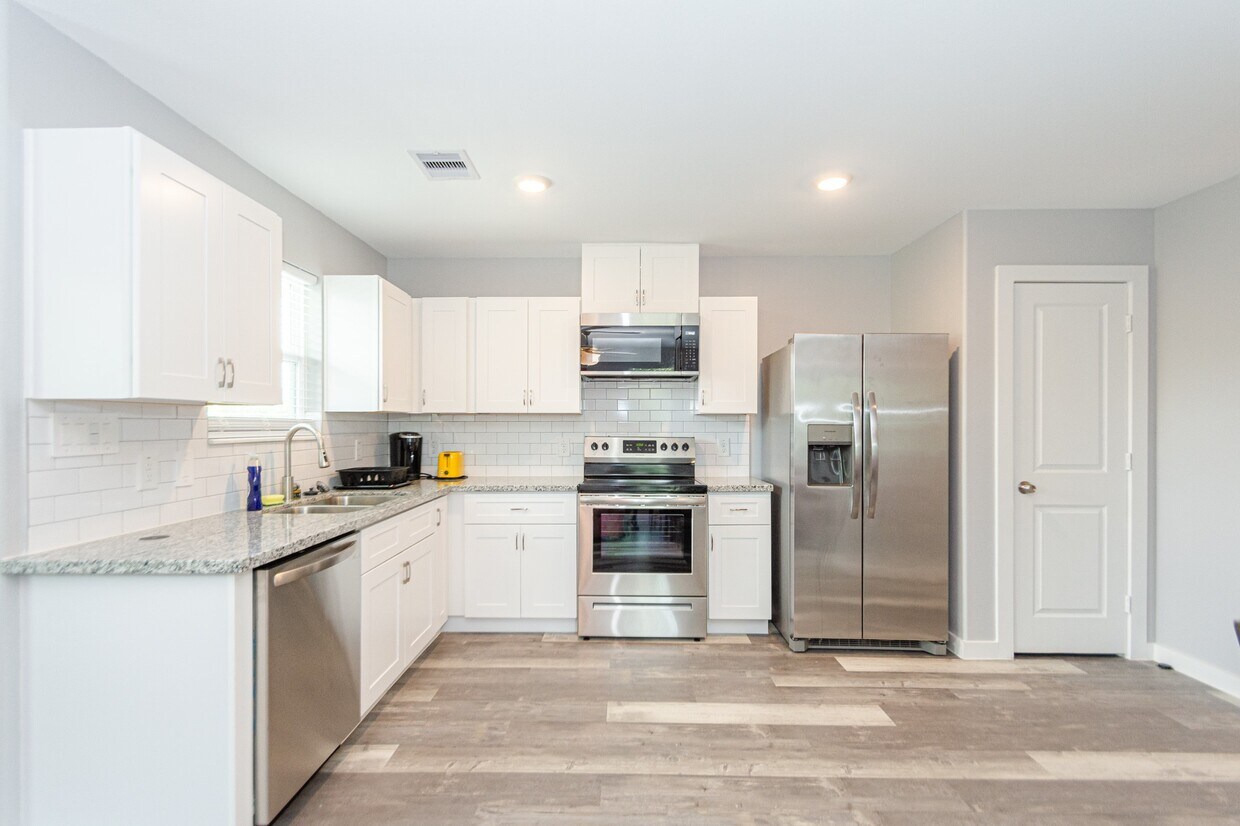 Foto principal - 618 Maple Way St