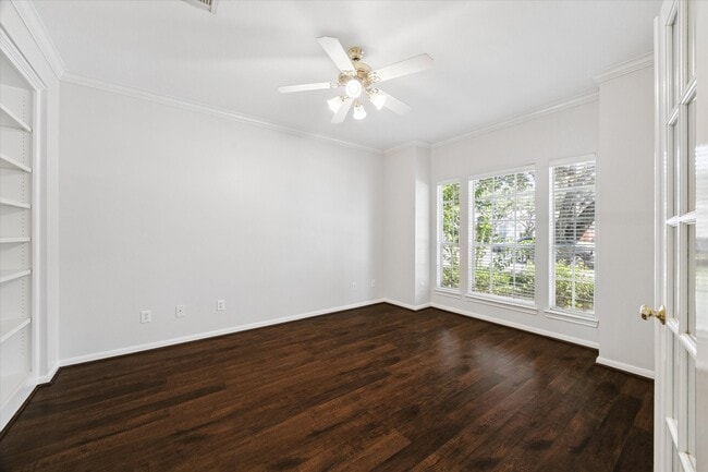 Building Photo - 12019 Costa Del Rey Ct