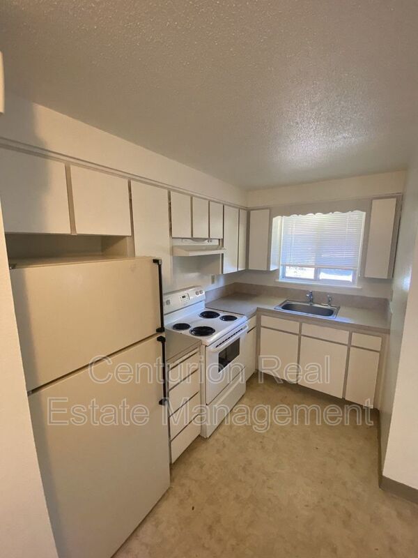 Building Photo - 109 Gatch St