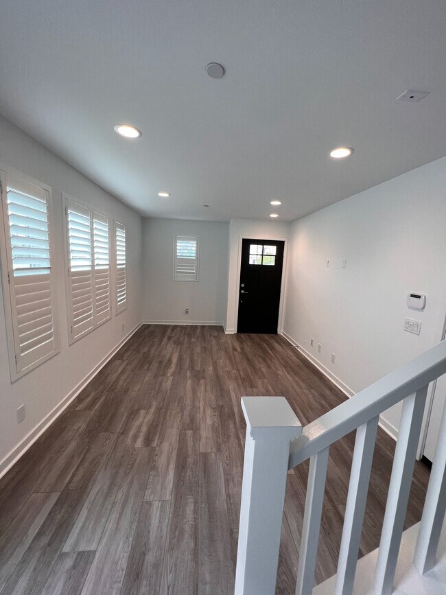 Building Photo - 2093 Caleigh Ln