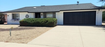 Building Photo - 9507 W Granada Dr