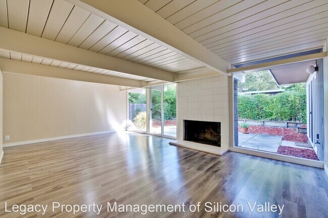 Building Photo - 3 br, 2 bath House - 496 El Capitan