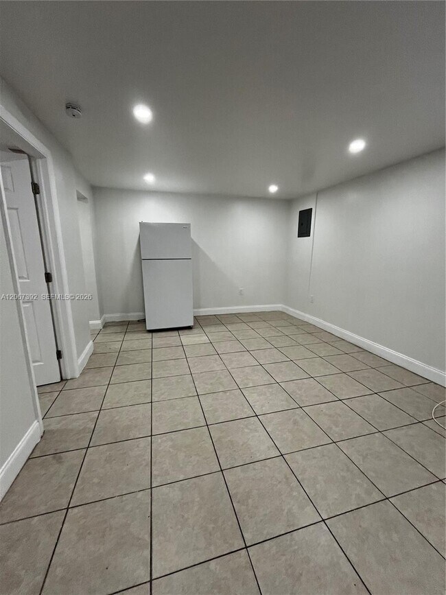 Foto del edificio - 5926 Wiley St
