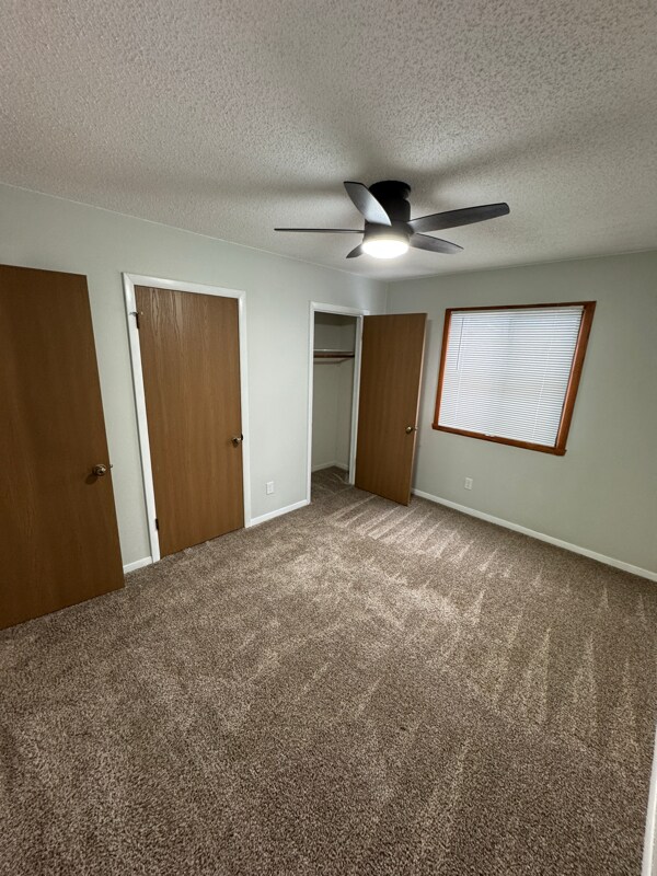 Building Photo - 419 4th Ave E