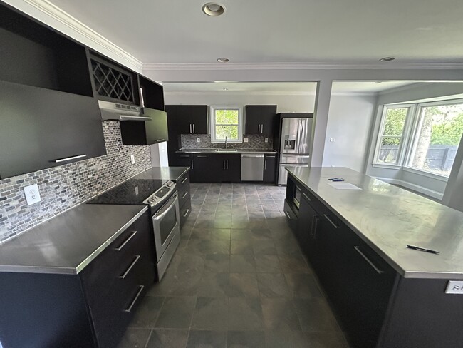 Building Photo - 3915 Appleton Way