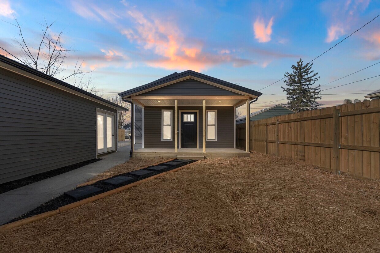 Foto principal - 4406 Arlington Ave