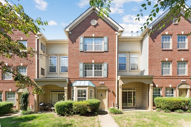 Photo - 11892 Breton Court Townhome