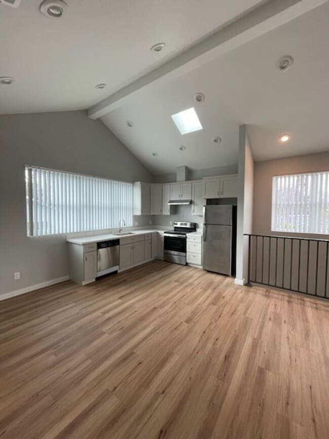 Photo - 246 S 12th St Apartment