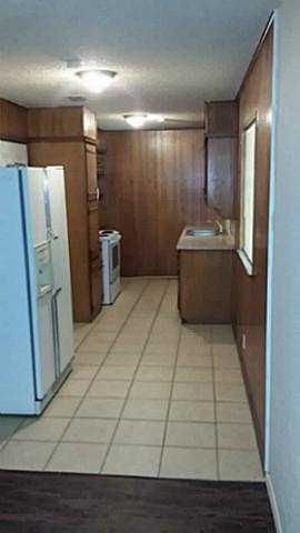 Foto del edificio - 6025 Lindy Ln