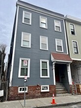 Building Photo - 41 Washburn St