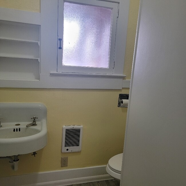 Foto del edificio - 338 SE Jackson St