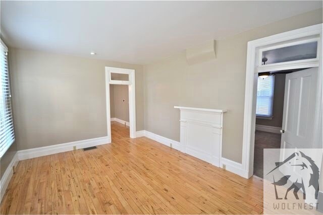 Building Photo - 215 N 215 W