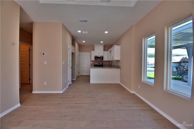Foto del edificio - 2922 West Dr