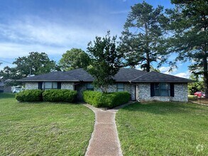 Building Photo - 3244 Stoneridge Dr