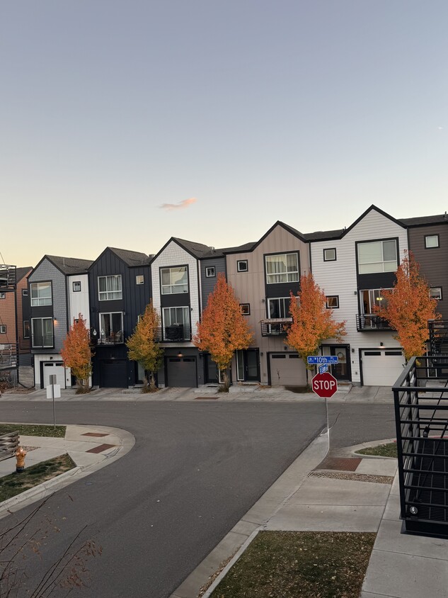 Foto principal - 1053 Eaton St