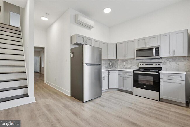 Foto del edificio - 2250 N Woodstock St