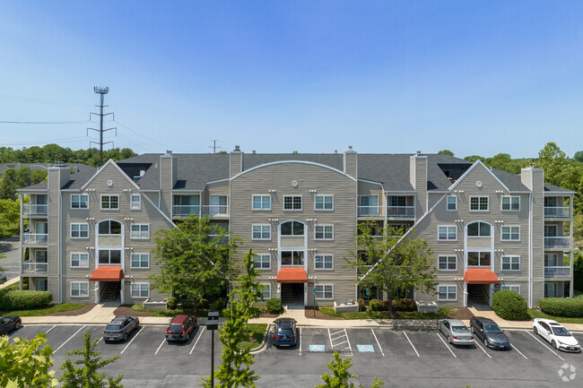 Building Photo - Stonehaven Apartments